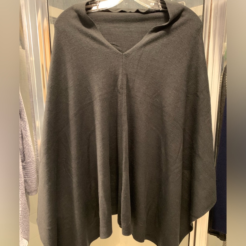 Asymmetrical poncho